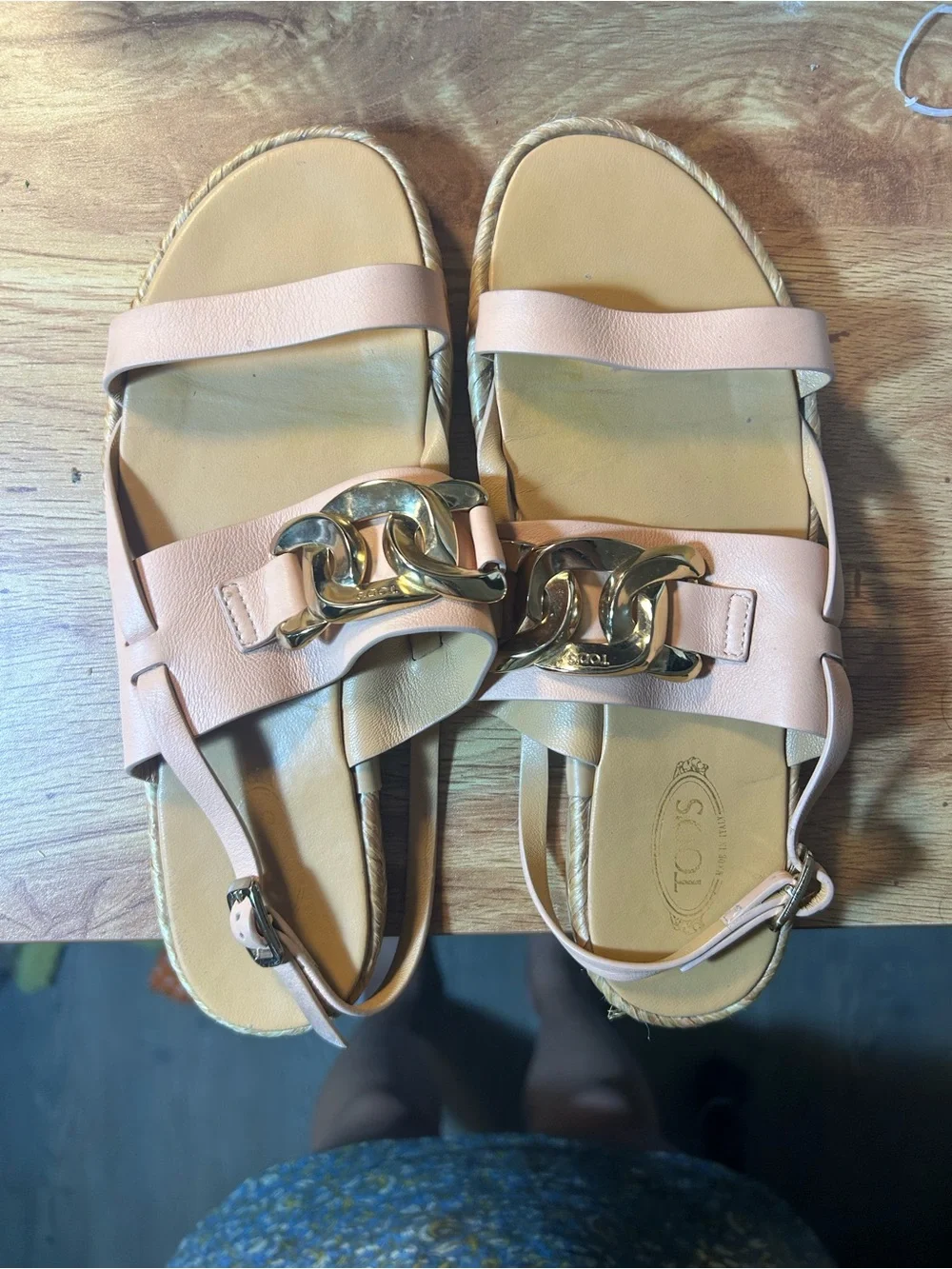 Tod's Pink Leather Sandals with Gold Chain Accent
